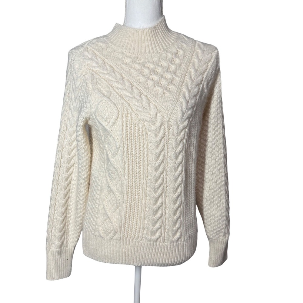 Abercrombie & Fitch Cable Knit Mock Neck Sweater M Cream Excellent Pullover